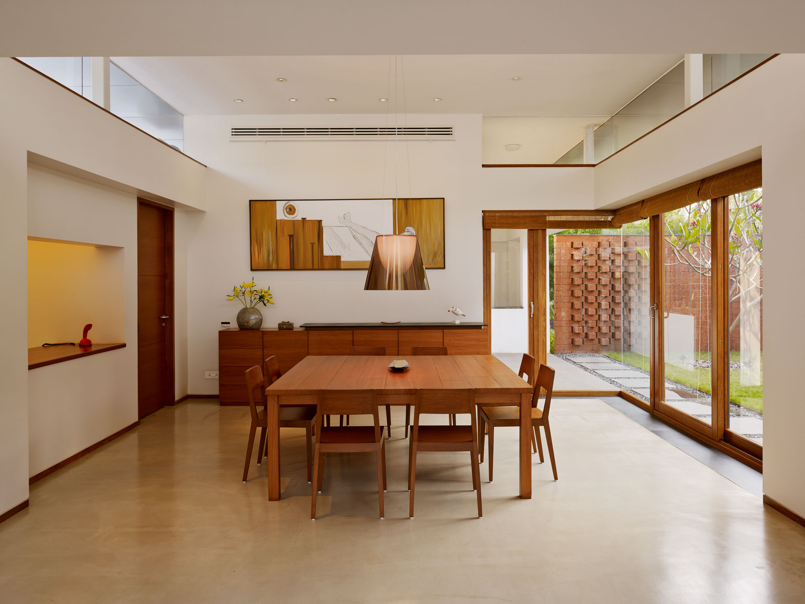 E13430 ALPA 036727 j2560